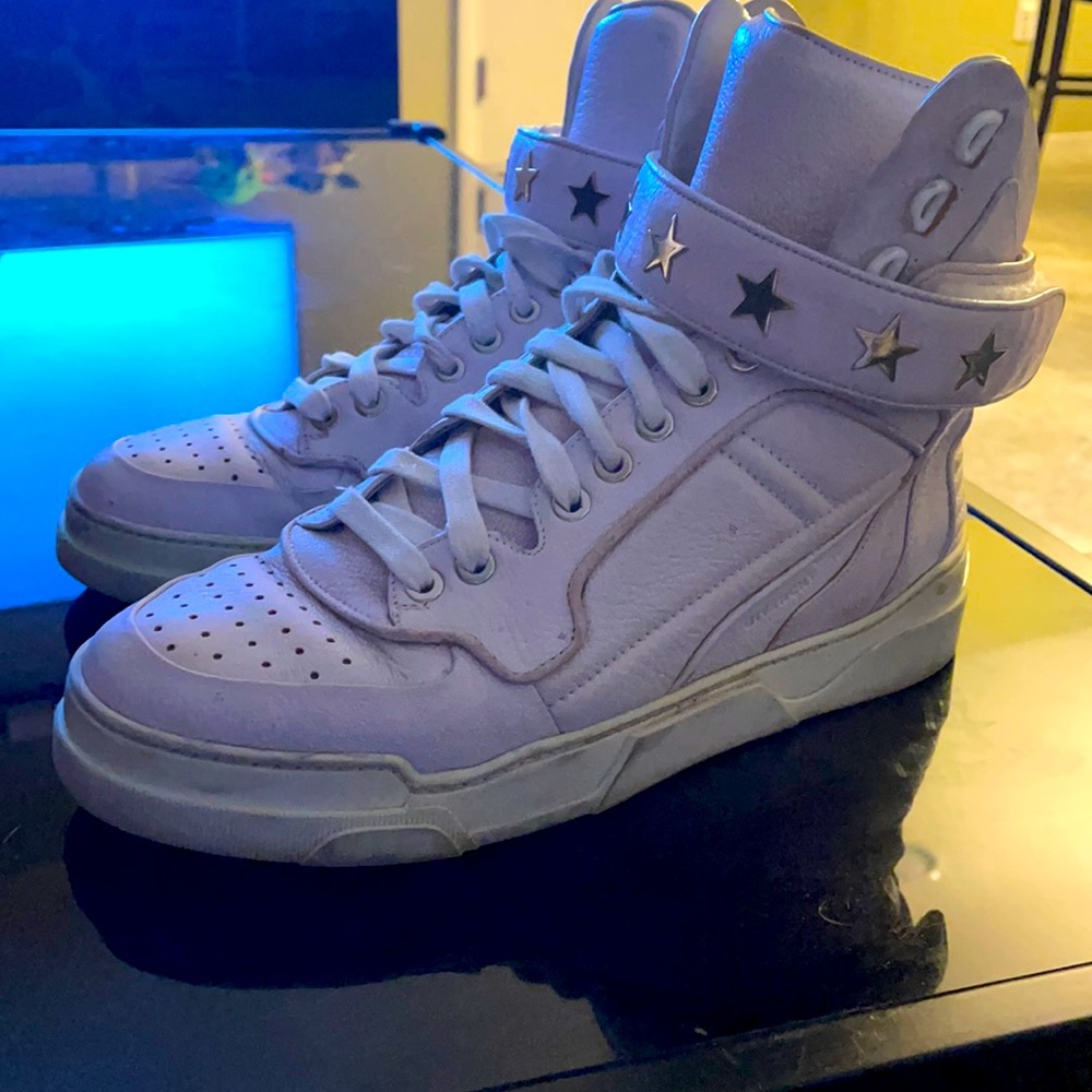 Givenchy Tyson Star Leather High-Top Sneaker